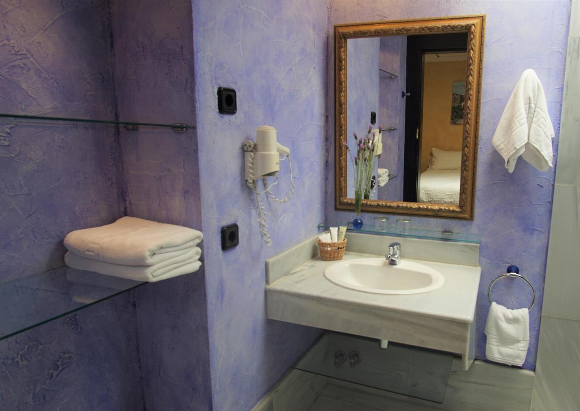 Hotel Tikar Garrucha Buitenkant foto